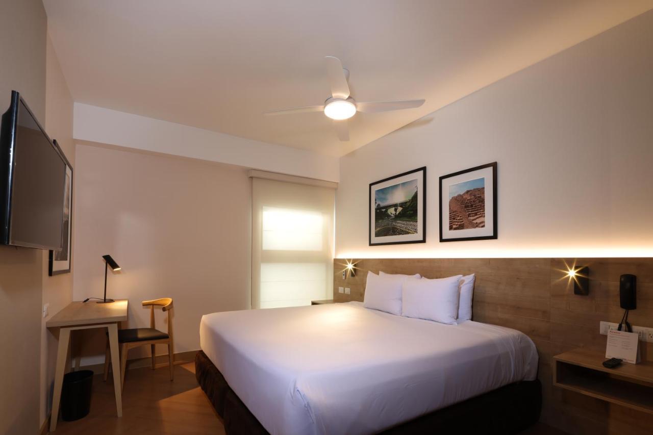 Casa Andina Standard Benavides Hotel Lima Bagian luar foto